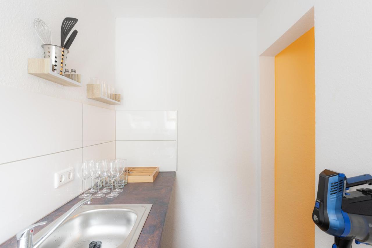 - Magical Harry Potter Apartment In Duisburg - 2 Mins Central Station Hbf - Kingsize Bed & Netflix - Extérieur photo