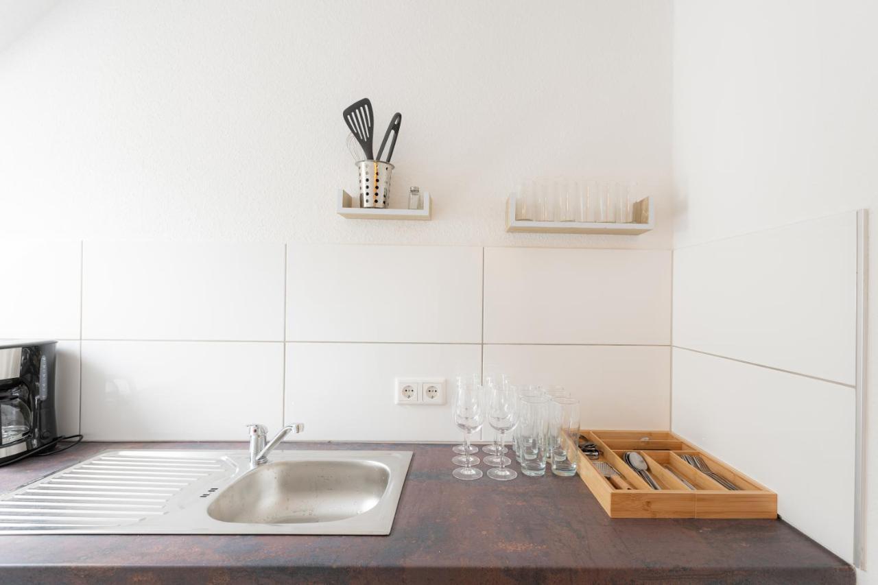 - Magical Harry Potter Apartment In Duisburg - 2 Mins Central Station Hbf - Kingsize Bed & Netflix - Extérieur photo